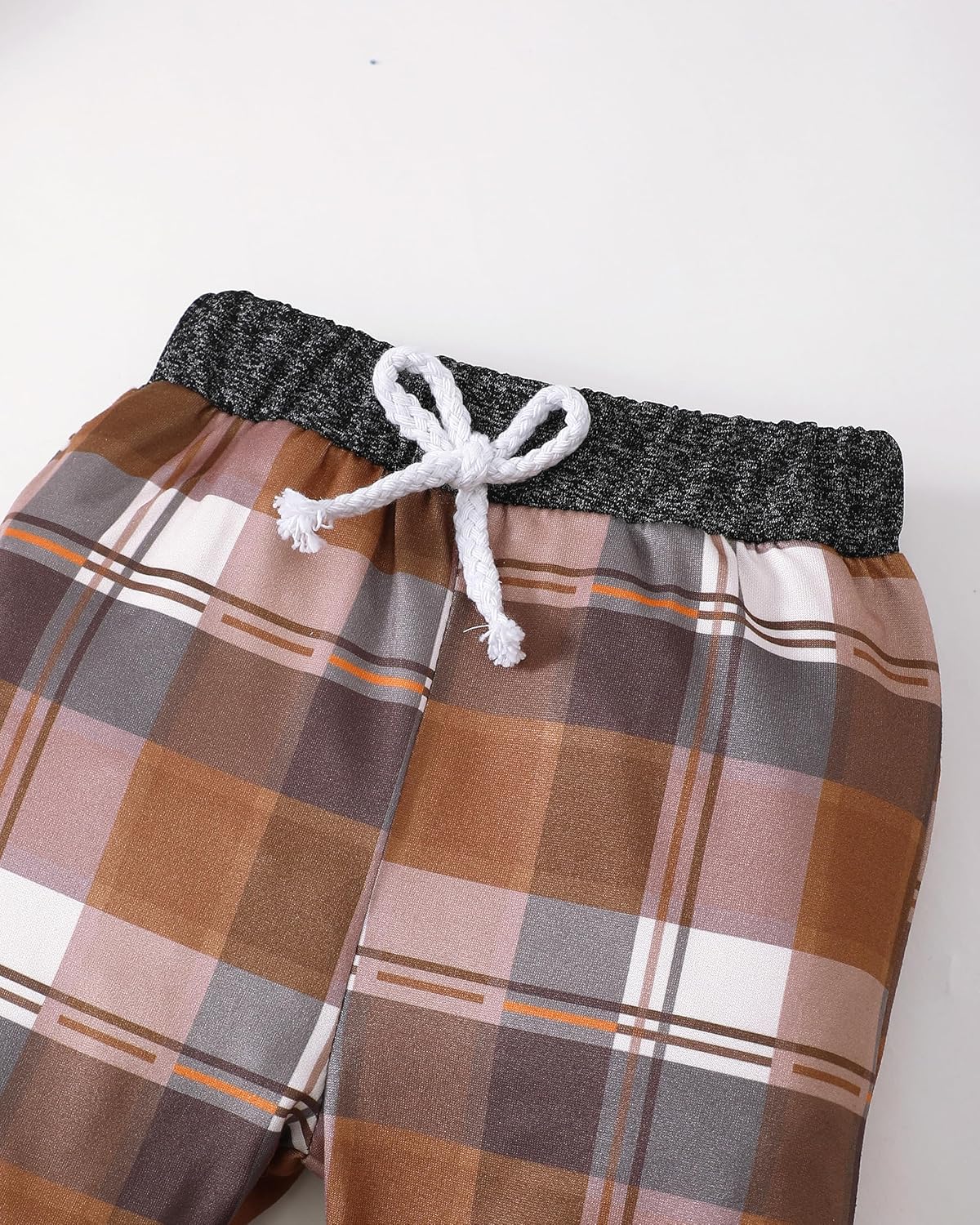 Newborn Baby Boy Clothing Set - Cozy CottonRomperPantsHat